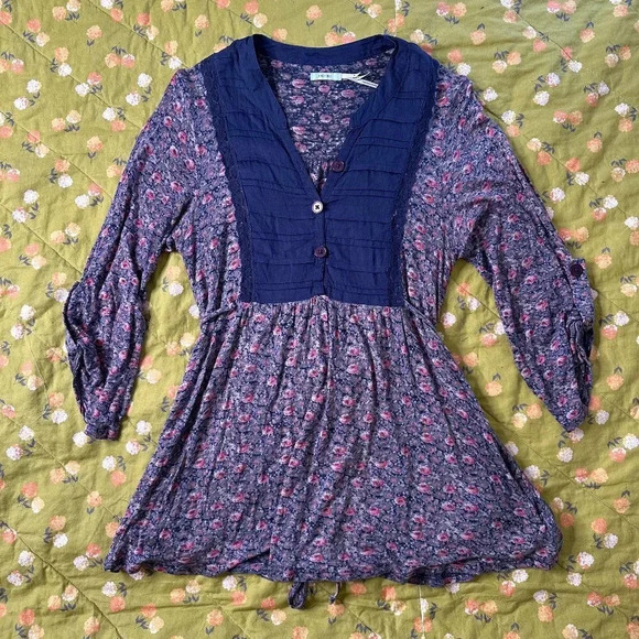 Kimchi Blue Urban Outfitters Purple Floral 3/4 Length Tunic Size Small - Picture 1 of 4